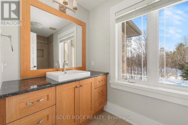 29234459/130-ironstone-court/remainder-of-stittsville-area/ottawa/ontario/K2S0L4_39