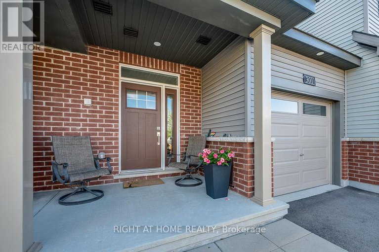 28660132/301-drumlish-lane/half-moon-bay/ottawa/ontario/K2J6Y1_2