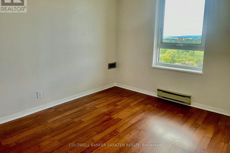 28772841/1215-80-sandcastle-drive/leslie-park/ottawa/ontario/K2H9E7_27