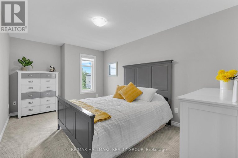 28498847/215-blackhorse-drive/north-grenville-twp-kemptville-south/north-grenville/ontario/K0G1J0_35