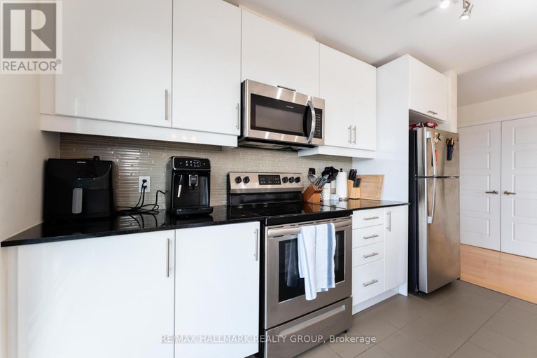 28847952/510-330-titan-private/borden-farmstewart-farmcarleton-heightsparkwood-hills/ottawa/ontario/K2G1G3_15
