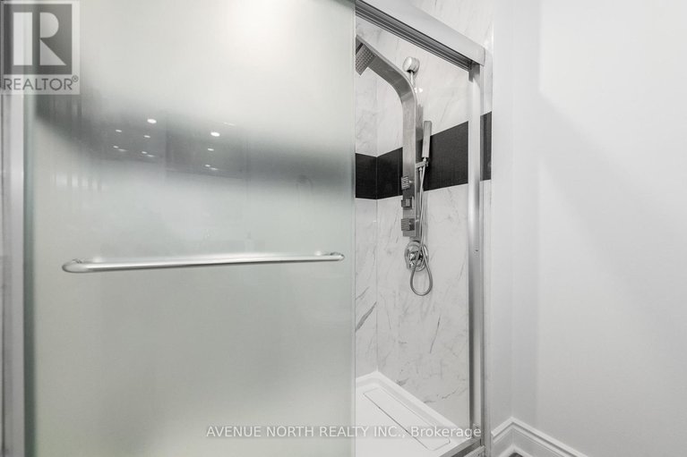 28653411/122-woodbury-crescent/hunt-club-park/ottawa/ontario/K2J3M2_21