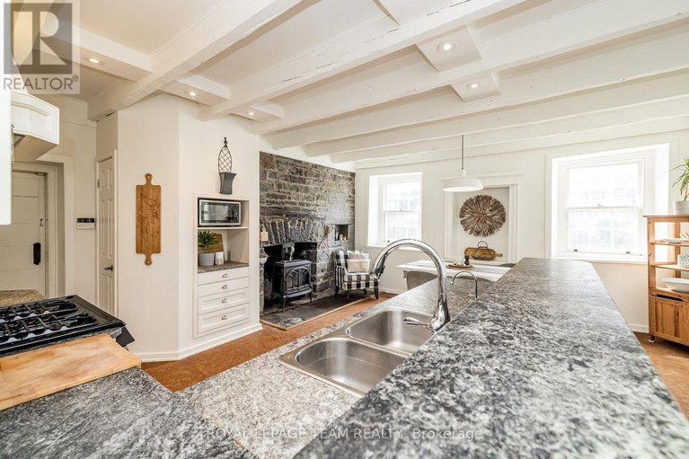 29267382/492-river-road/mississippi-mills-ramsay-twp/mississippi-mills/ontario/K0A1A0_14