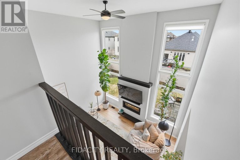 29617148/216-balikun-heights/emerald-meadowstrailwest/ottawa/ontario/K2V0A6_19