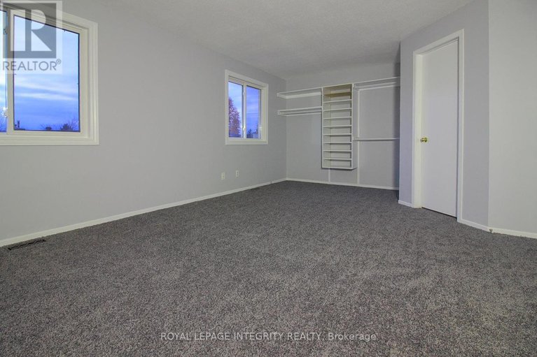 29052412/1080-des-ormes-place/convent-glen-north/ottawa/ontario/K1C5L7_22