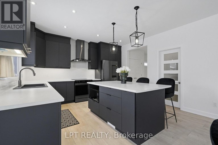 29345718/301-moonlight-drive/russell-twp/russell/ontario/K4R0L1_10