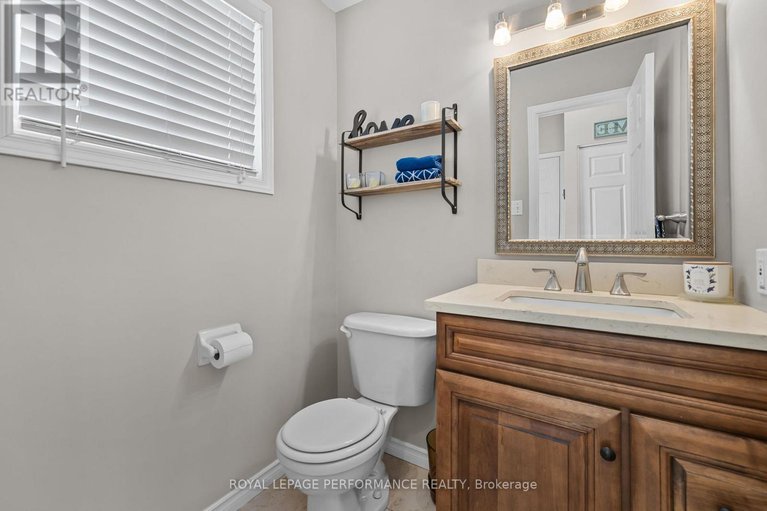 28630498/666-valin-street/fallingbrookgardenway-south/ottawa/ontario/K4A3X1_32