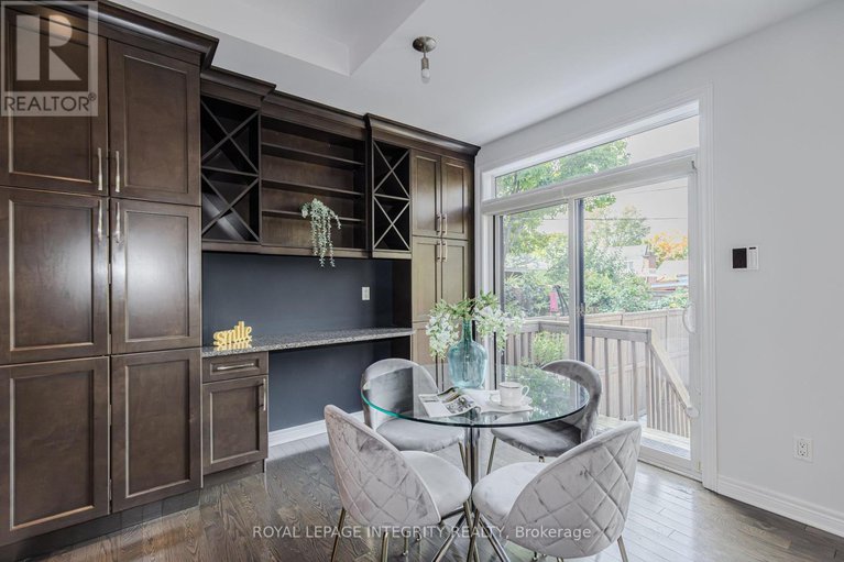 28931178/206-ancaster-avenue/woodroffe/ottawa/ontario/K2B5B3_7