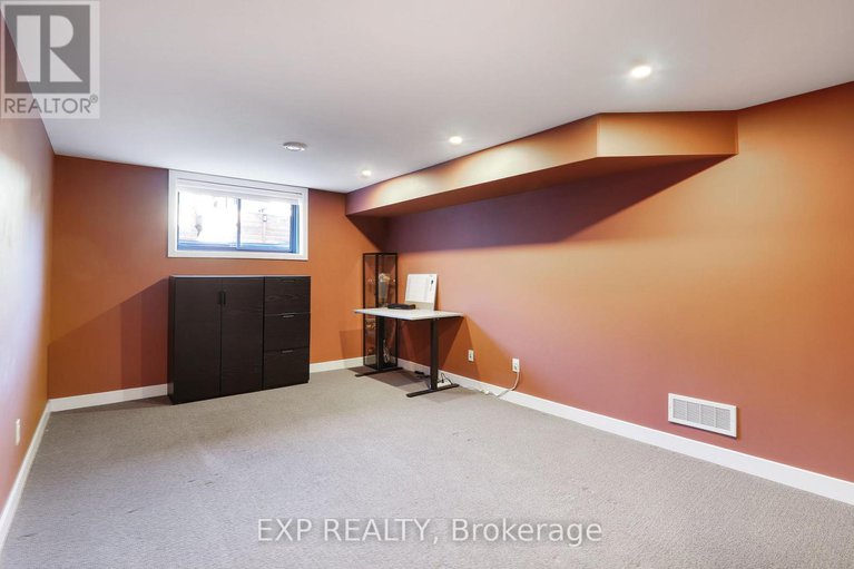 29173644/1053-lunar-glow-crescent/riverside-southgloucester-glen/ottawa/ontario/K4M0J9_34