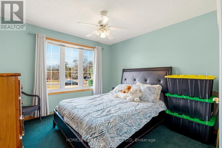 29566163/1561-blue-church-road/augusta-twp/augusta/ontario/K0E1T0_19