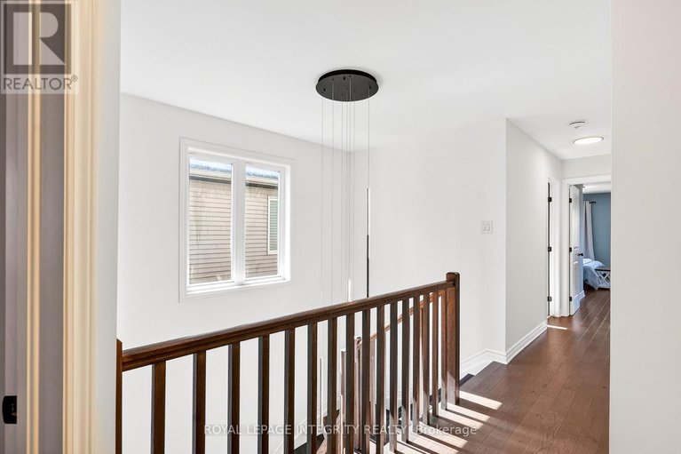 29586410/112-jardiniere-street/remainder-of-stittsville-area/ottawa/ontario/K2S2K2_21