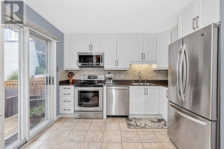 29107738/427-mockingbird-drive/chatelaine-village/ottawa/ontario/K1E2A8_14