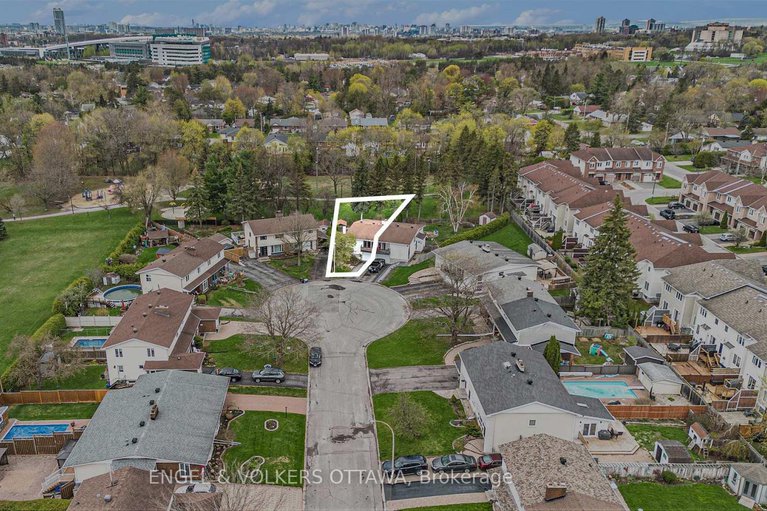 28290206/1805-applegrove-court/beacon-hill-south/ottawa/ontario/K1J6S4_38