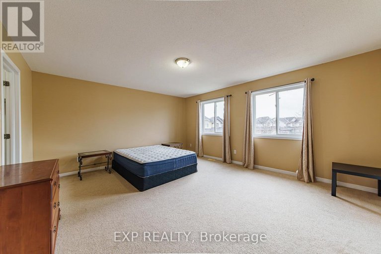 29636240/356-west-ridge-drive/stittsville-south/ottawa/ontario/K2S2G8_21