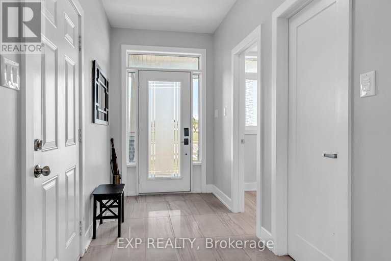 28273592/2114-helene-campbell-road/cedargrovefraserdale/ottawa/ontario/K2J4J2_3