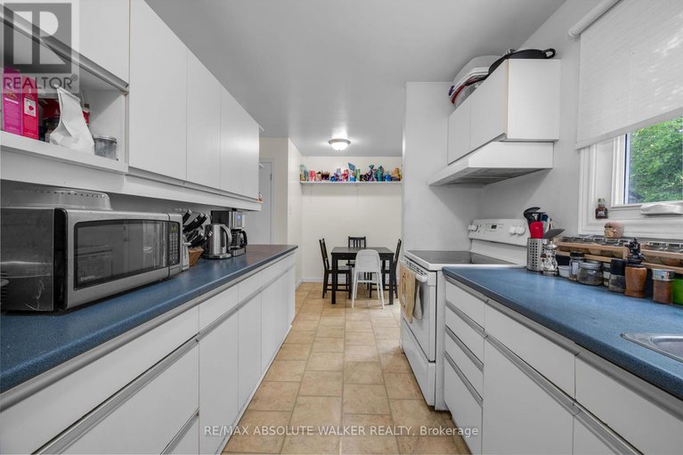 28721542/108-1900-marquis-avenue/beaconwood/ottawa/ontario/K1J8J2_17