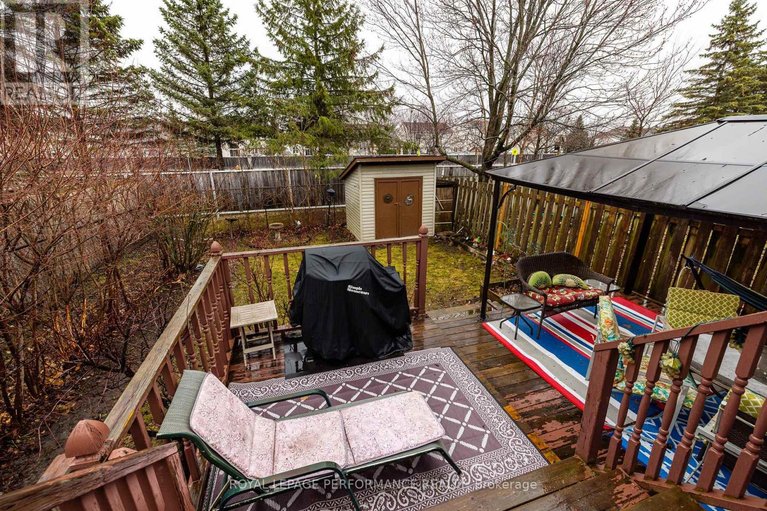 29622959/1893-hennessy-crescent/fallingbrookgardenway-south/ottawa/ontario/K4A3X8_27
