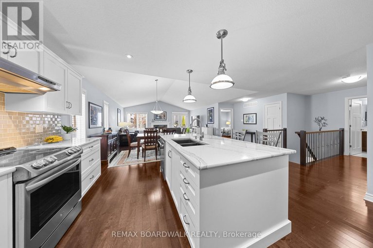 29641408/211-mckenny-street/mississippi-mills-ramsay-twp/mississippi-mills/ontario/K0A1A0_16