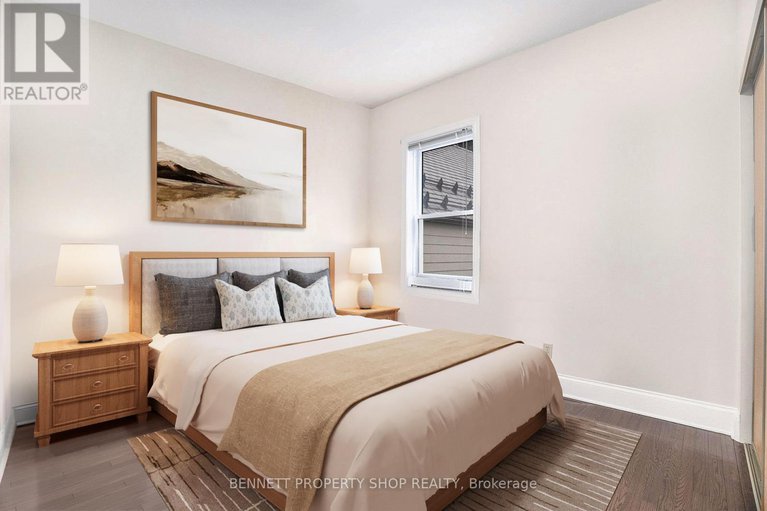 28244895/121-york-street/lower-townbyward-market/ottawa/ontario/K1N5T4_14