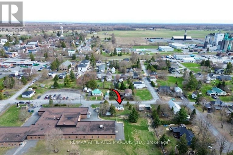 29639881/19-alexander-street-w/maxville/north-glengarry/ontario/K0C1T0_29