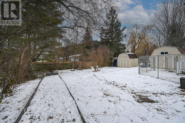 29164796/40-fringewood-drive-e/fringewood/ottawa/ontario/K2S1V1_35