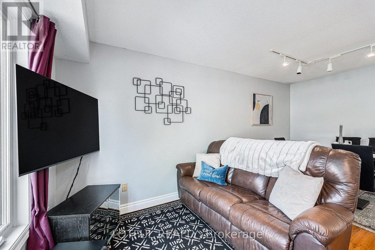 28765722/107-queensbury-drive/longfields/ottawa/ontario/K2J4P2_9