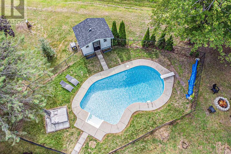 28814583/934-galaxie-avenue/navan/ottawa/ontario/K4B1M5_32
