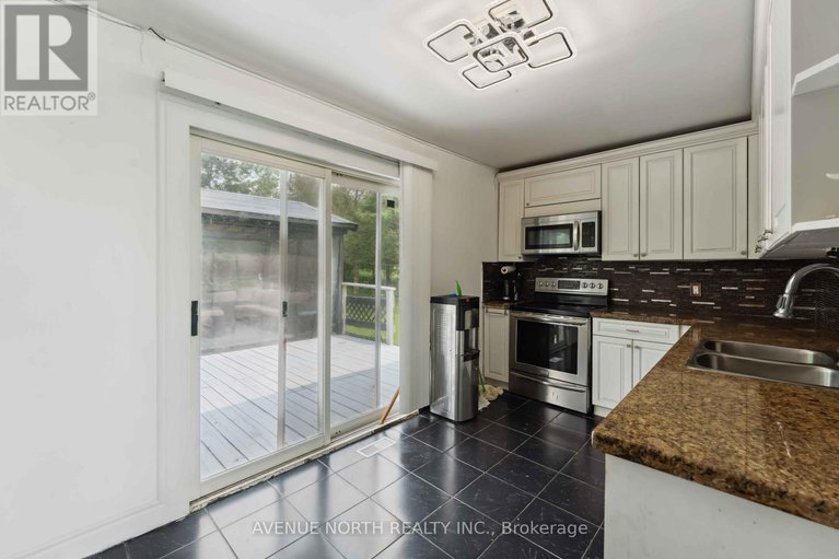 28439322/3935-swale-road/vernon/ottawa/ontario/K0A2W0_6