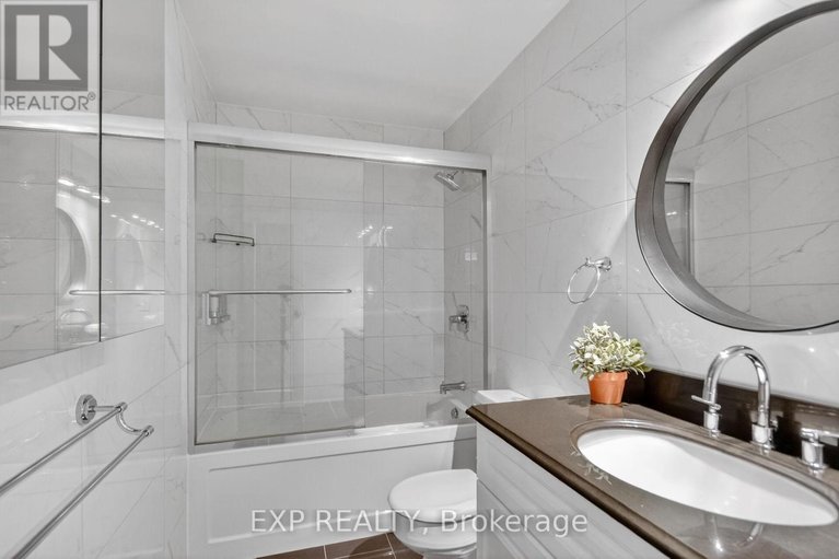 29618054/2009-1171-ambleside-drive/woodroffe/ottawa/ontario/K2B8E1_29