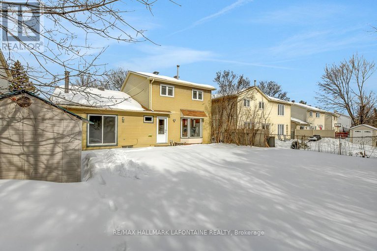 29381191/6128-vineyard-drive/convent-glen/ottawa/ontario/K1C2N6_48