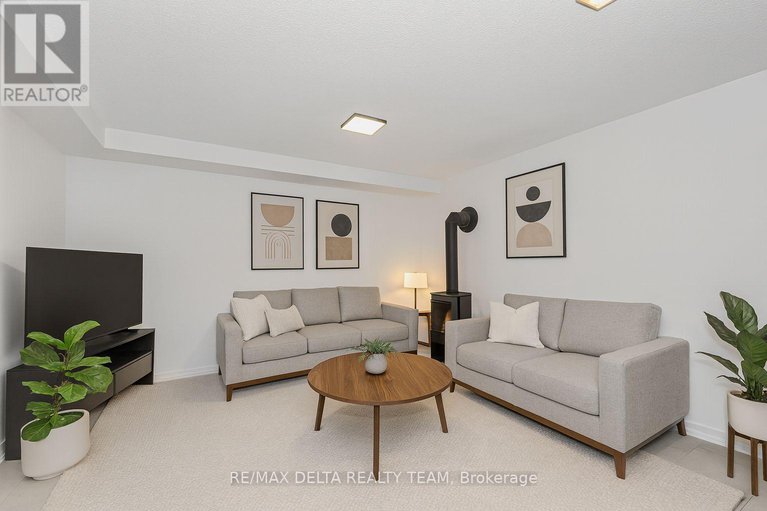 29107738/427-mockingbird-drive/chatelaine-village/ottawa/ontario/K1E2A8_30