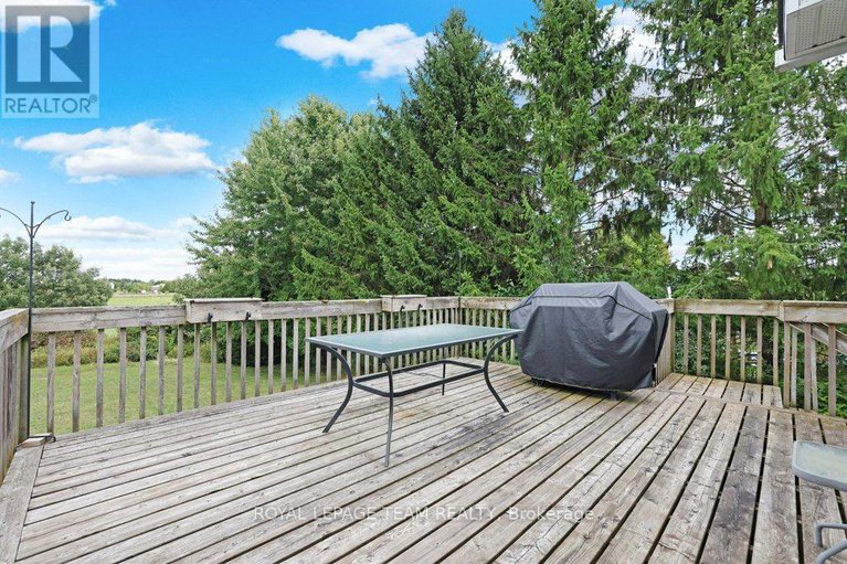28851988/2120-trailwood-drive/north-gower/ottawa/ontario/K0A2T0_37