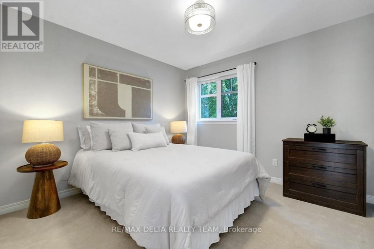 28971561/1969-schroeder-crescent/springridgeeast-village/ottawa/ontario/K4A4P7_31