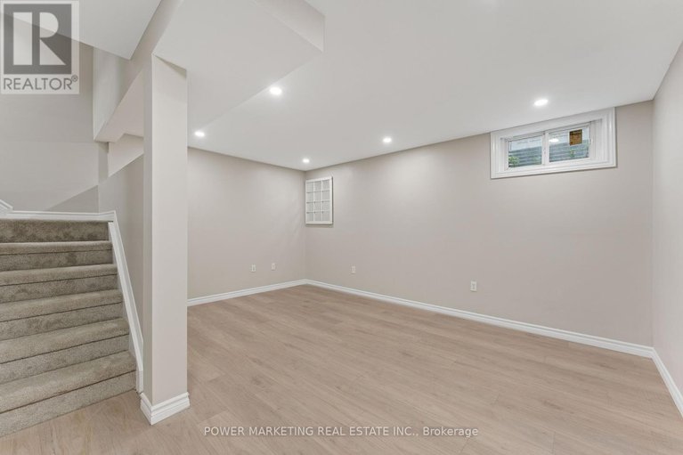 28515650/1566-feather-lane/sawmill-creektimbermill/ottawa/ontario/K1T1V4_21