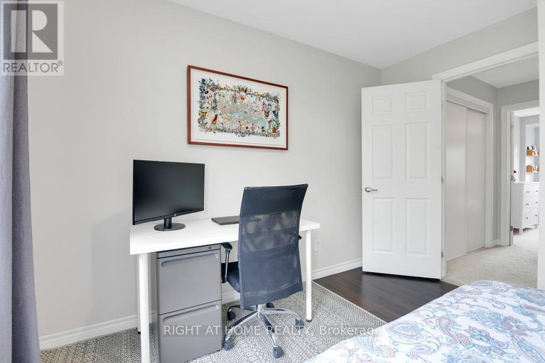 28517168/414-vendevale-avenue/stittsville-north/ottawa/ontario/K2S0M6_20