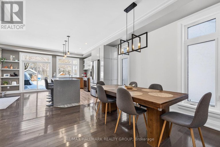 29306609/579-foxview-place/cfb-rockcliffe-and-area/ottawa/ontario/K1K4E1_12