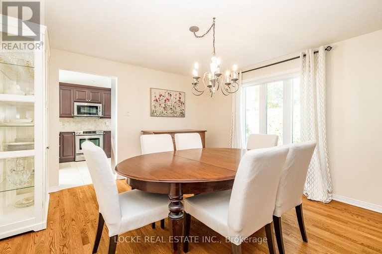28873478/1668-sansonnet-street/mer-bleuebradley-estatesanderson-park/ottawa/ontario/K1C5Y6_10
