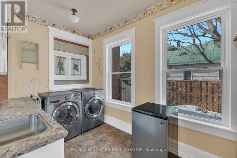 28129340/215-thomas-street/kemptville/north-grenville/ontario/K0G1J0_24