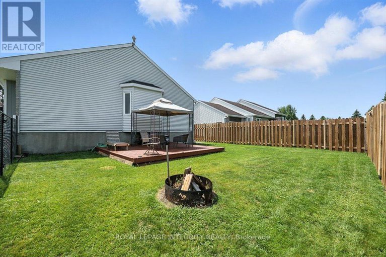 28785709/51-marcel-street/embrun/russell/ontario/K0A1W0_32