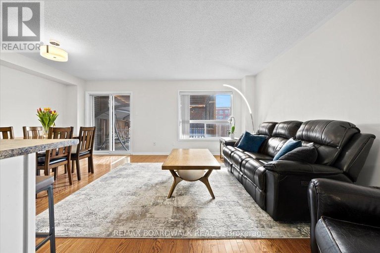 29448324/783-cobble-hill-drive/cedargrovefraserdale/ottawa/ontario/K2J0C3_14