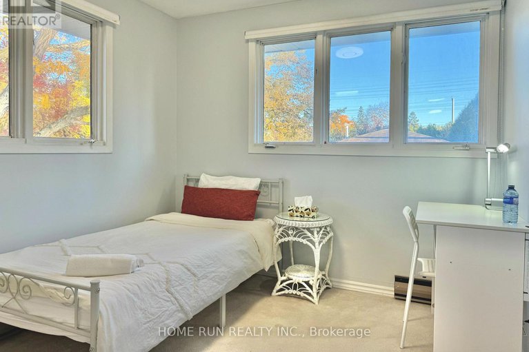 28922012/685-farmington-avenue/riverside-park-south/ottawa/ontario/K1V7H4_17
