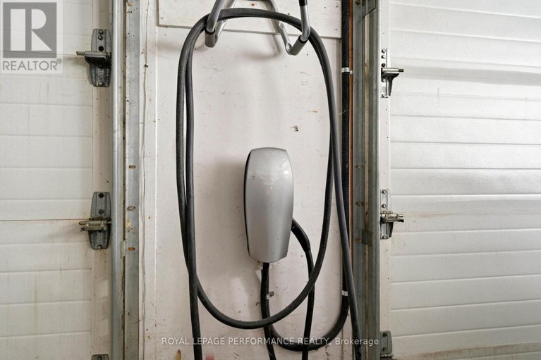 29401324/18537-stonehouse-point-road/south-glengarry-charlottenburgh-twp/south-glengarry/ontario/K6H5R5_44