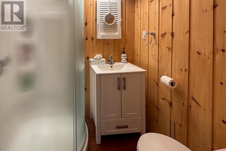28211239/101-fairclough-island/drummondnorth-elmsley-north-elmsley-twp/drummondnorth-elmsley/ontario/K7H3C7_14