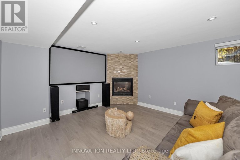 29482067/122-country-meadow-drive-s/huntley-ward-north-west/ottawa/ontario/K0A1L0_32