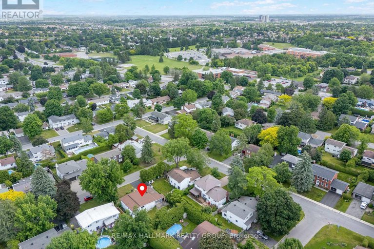 28491805/4-roberta-crescent/pheasant-run/ottawa/ontario/K2J1G6_46