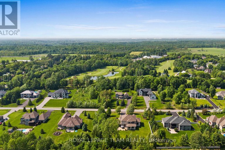 28452821/6132-pebblewoods-drive/greely/ottawa/ontario/K4P0A1_50