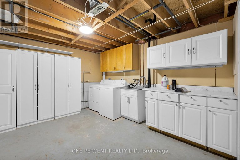 28639527/28-chickasaw-crescent/bridlewood/ottawa/ontario/K2M1M4_33