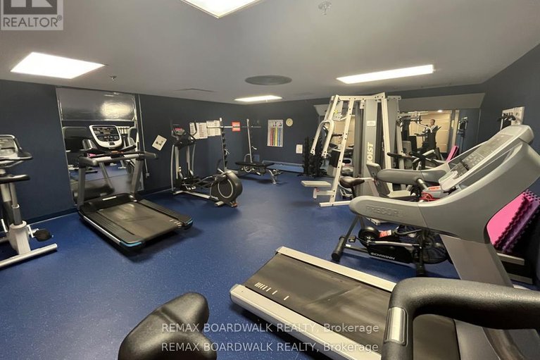 29597974/403-555-brittany-drive/viscount-alexander-park/ottawa/ontario/K1K4C5_16