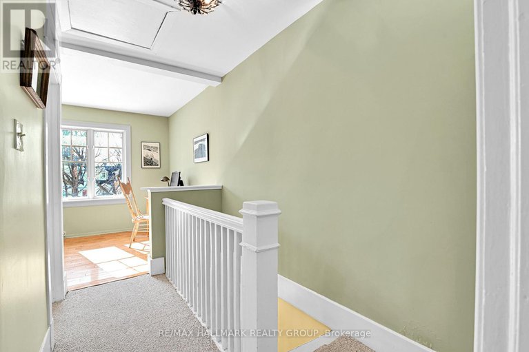 29437616/9-rock-avenue/lindenlea/ottawa/ontario/K1M1A5_21