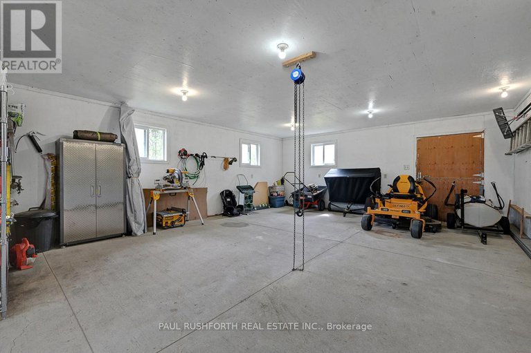 28756527/3285-magladry-road/sarsfieldbearbrook/ottawa/ontario/K4B1J1_42
